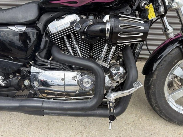 2013 Harley-Davidson, 10 301 km, dovoz Kanada — foto 4 z 5