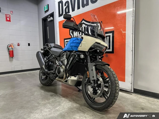 2022 Harley-Davidson, 1 435 km, dovoz Kanada — foto 2 z 5
