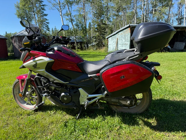 2018, 26 800 km, dovoz Kanada — foto 1 z 4 2018, 26 800 km, dovoz Kanada — foto 1 z 4