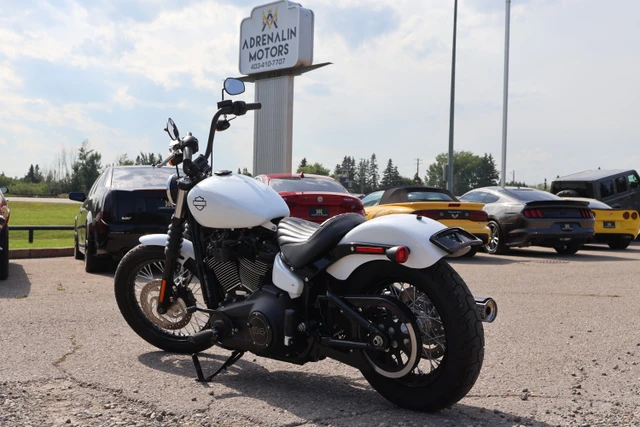 2021 Harley-Davidson, 1 206 km, dovoz Kanada — foto 3 z 5