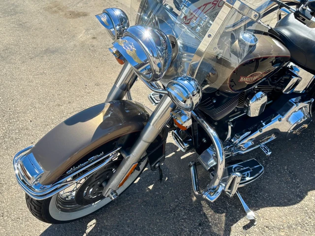 2005 Harley-Davidson, 78 000 km, dovoz Kanada — foto 4 z 5