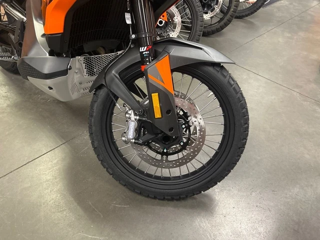 2026 KTM, 12 km, dovoz Kanada — foto 5 z 5