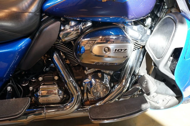 2017 Harley-Davidson, 49 173 km, dovoz Kanada — foto 4 z 5