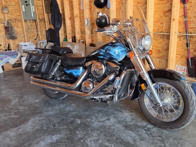 2003, 81 000 km, dovoz Kanada — foto 2 z 5