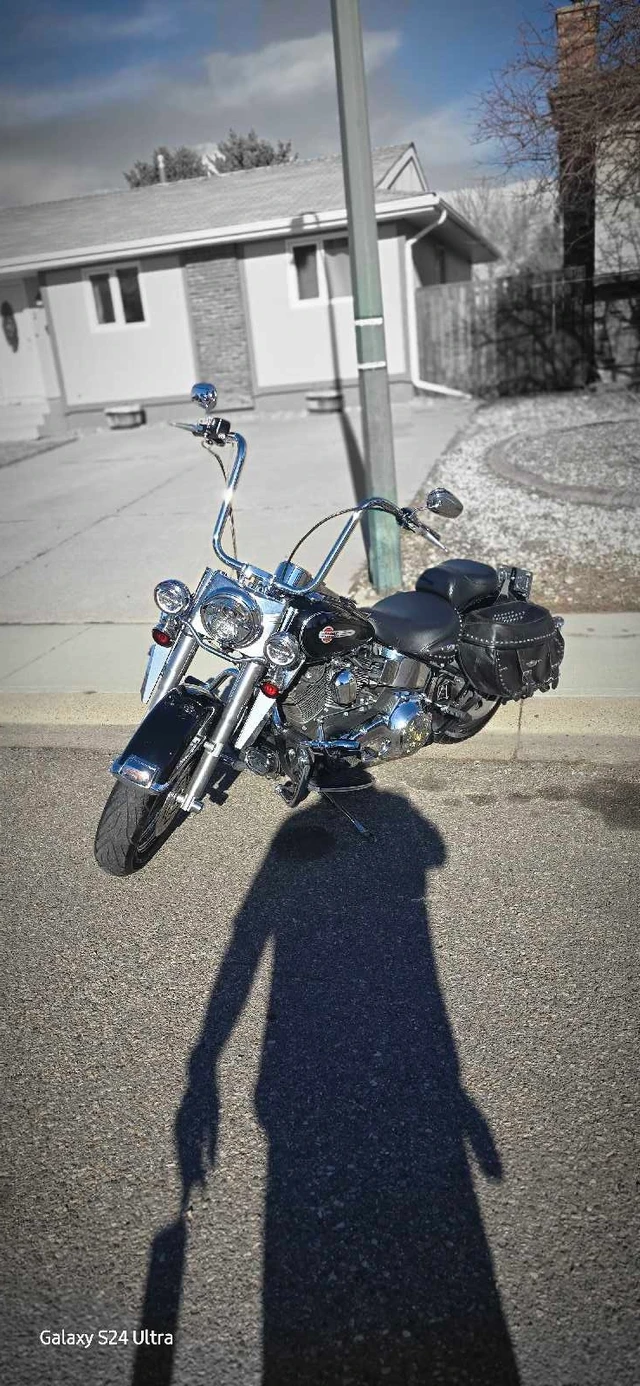 2004 Harley-Davidson, 60 000 km, dovoz Kanada — foto 2 z 5