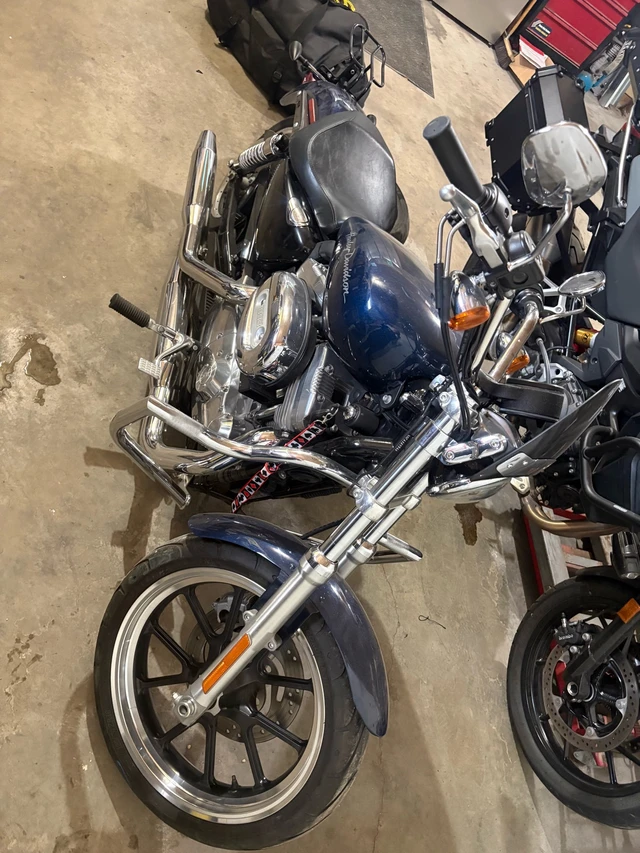 2013 Harley-Davidson, 8 000 km, dovoz Kanada — foto 5 z 5