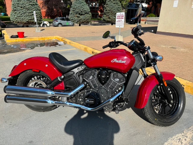 2016 Indian, 6 210 km, dovoz Kanada — foto 2 z 5