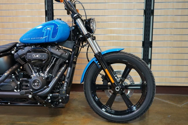 2022 Harley-Davidson, 2 409 km, dovoz Kanada — foto 4 z 5