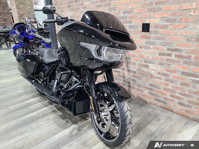 2026 Harley-Davidson, dovoz Kanada — foto 2 z 5