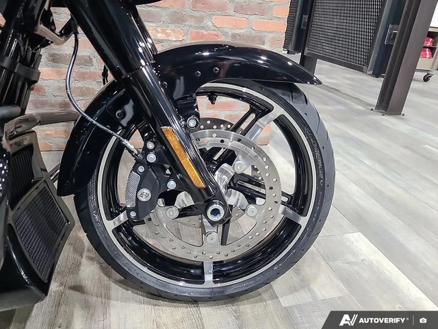 2026 Harley-Davidson, dovoz Kanada — foto 5 z 5