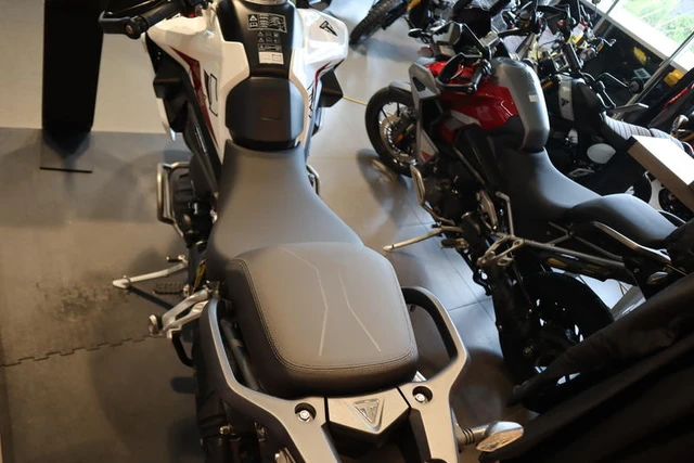 2026 Triumph, 1 km, dovoz Kanada — foto 5 z 5