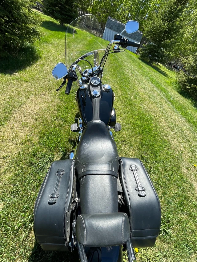2013 Harley-Davidson, 7 750 km, dovoz Kanada — foto 3 z 5