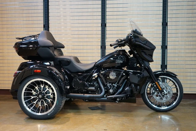 2026 Harley-Davidson, dovoz Kanada — foto 2 z 5