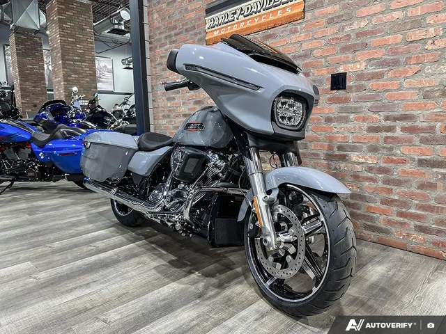 2026 Harley-Davidson, dovoz Kanada — foto 2 z 5