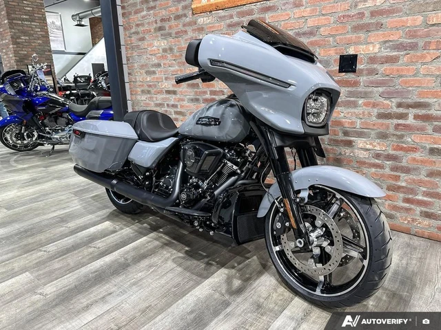 2026 Harley-Davidson, dovoz Kanada — foto 2 z 5