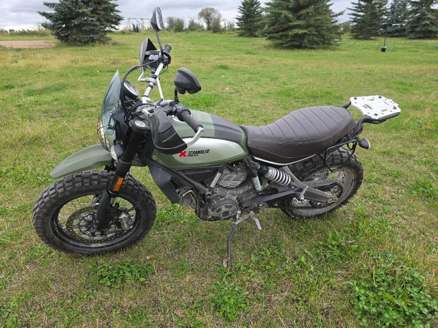 2016 Ducati, 28 750 km, dovoz Kanada — foto 5 z 5