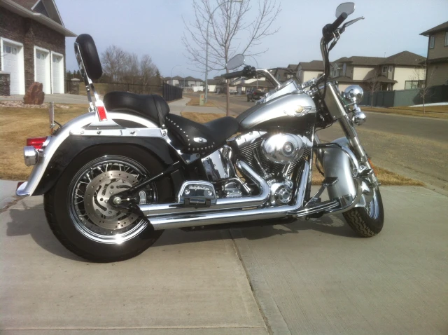 2003 Harley-Davidson, 34 000 km, dovoz Kanada — foto 2 z 3