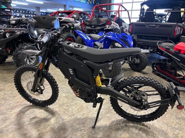 2025, 1 km, dovoz Kanada — foto 2 z 5