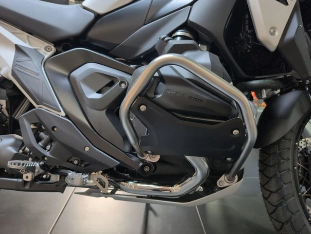 2026 BMW, 12 km, dovoz Kanada — foto 3 z 5