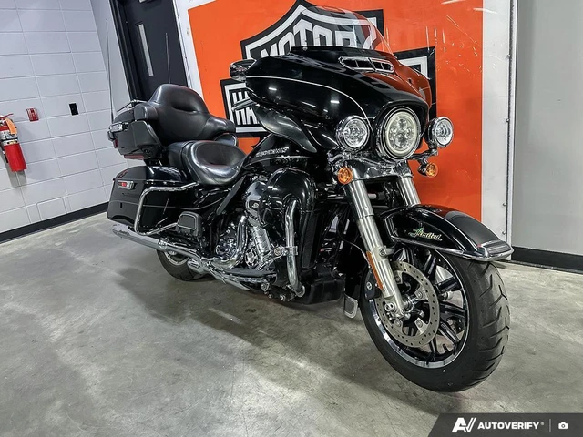2014 Harley-Davidson, 137 425 km, dovoz Kanada — foto 2 z 5
