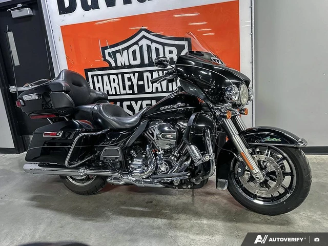 2014 Harley-Davidson, 137 425 km, dovoz Kanada — foto 4 z 5