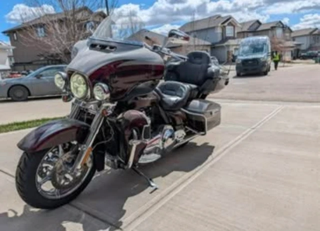2015 Harley-Davidson, 53 401 km, dovoz Kanada — foto 4 z 5