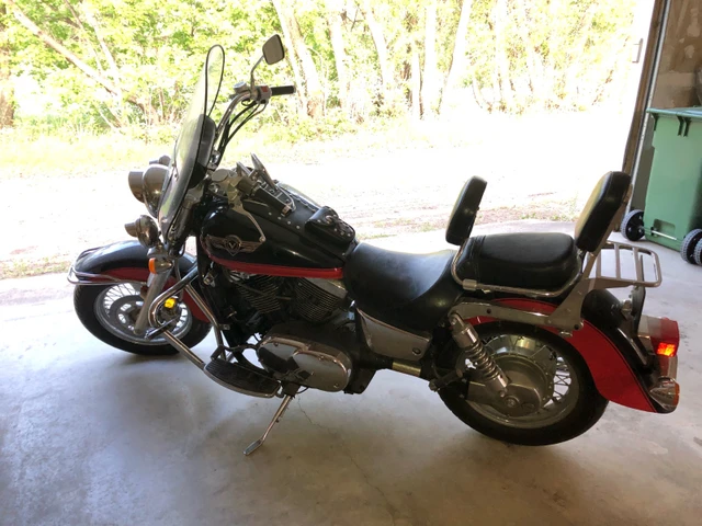 1996, červená, 41 863 km, dovoz Kanada — foto 2 z 3