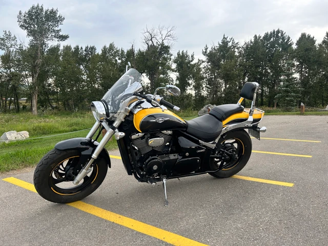 2008 Suzuki, 55 185 km, dovoz Kanada — foto 2 z 5