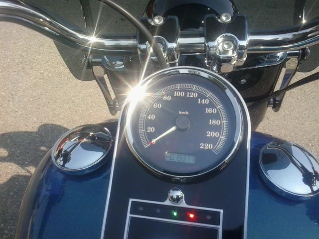 2014 Harley-Davidson, 19 000 km, dovoz Kanada — foto 2 z 5