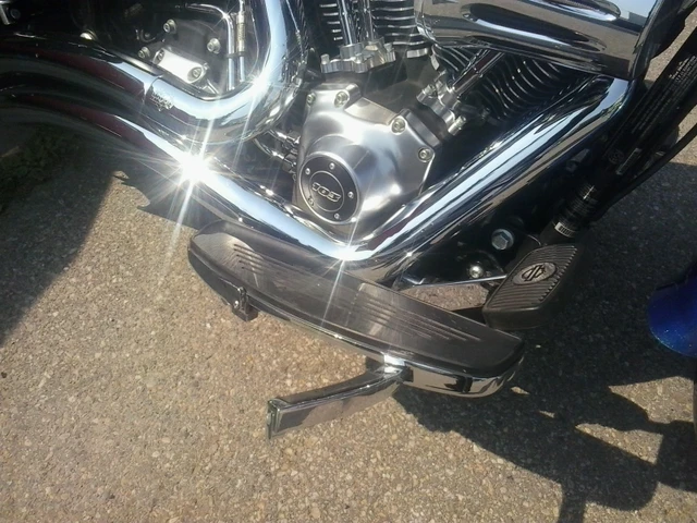 2014 Harley-Davidson, 19 000 km, dovoz Kanada — foto 5 z 5