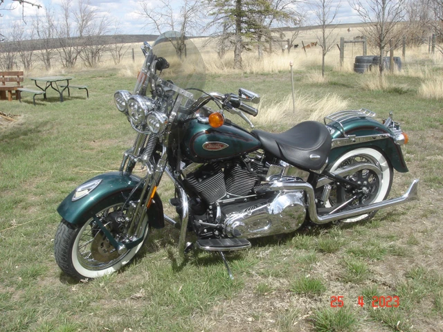2000 Harley-Davidson, 71 343 km, dovoz Kanada — foto 3 z 4