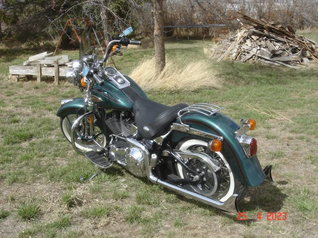 2000 Harley-Davidson, 71 343 km, dovoz Kanada — foto 4 z 4
