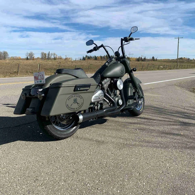 2000 Harley-Davidson, červená, 110 km, dovoz Kanada — foto 2 z 5
