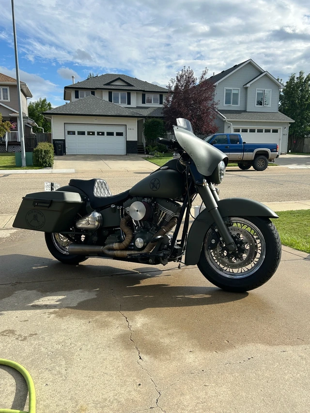 2000 Harley-Davidson, červená, 110 km, dovoz Kanada — foto 3 z 5