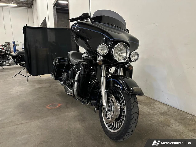 2009 Harley-Davidson, 70 000 km, dovoz Kanada — foto 2 z 5