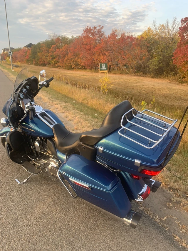 2014 Harley-Davidson, 94 000 km, dovoz Kanada — foto 3 z 5
