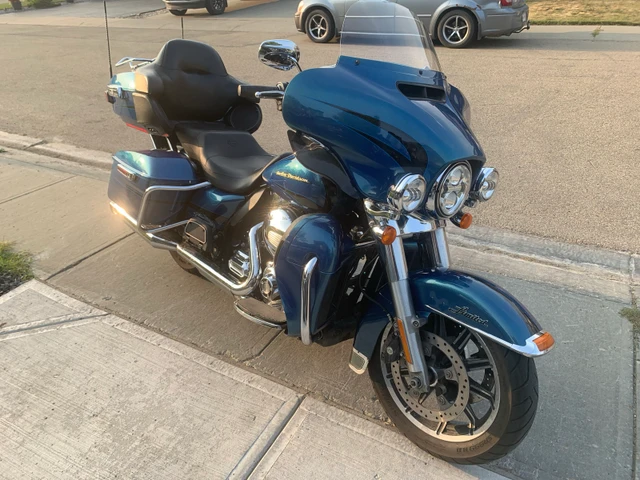 2014 Harley-Davidson, 94 000 km, dovoz Kanada — foto 5 z 5