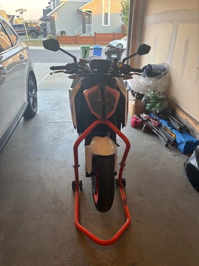 2018 KTM, 23 000 km, dovoz Kanada — foto 3 z 5