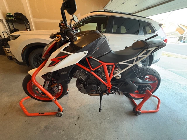 2018 KTM, 23 000 km, dovoz Kanada — foto 5 z 5