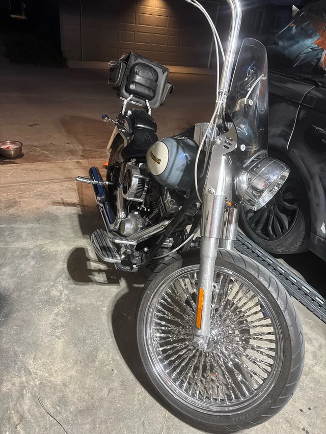 2002 Harley-Davidson, 42 000 km, dovoz Kanada — foto 4 z 5