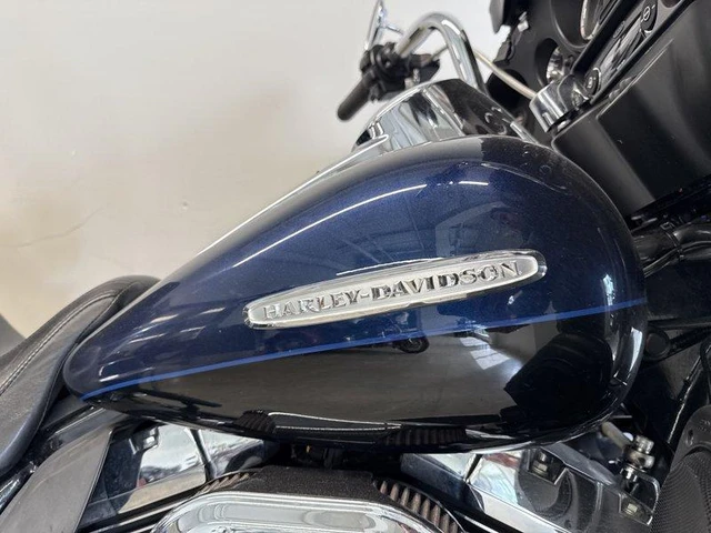 2012 Harley-Davidson, 86 027 km, dovoz Kanada — foto 5 z 5