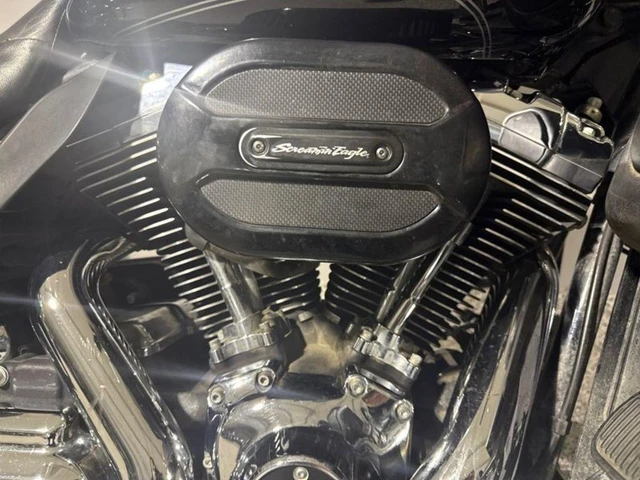 2015 Harley-Davidson, 76 811 km, dovoz Kanada — foto 4 z 5