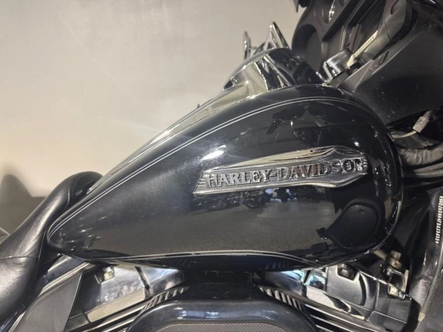 2015 Harley-Davidson, 76 811 km, dovoz Kanada — foto 5 z 5