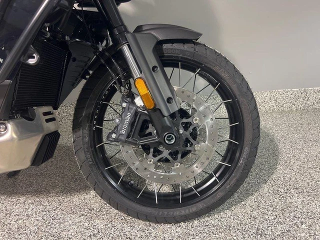 2026 Harley-Davidson, 12 km, dovoz Kanada — foto 5 z 5