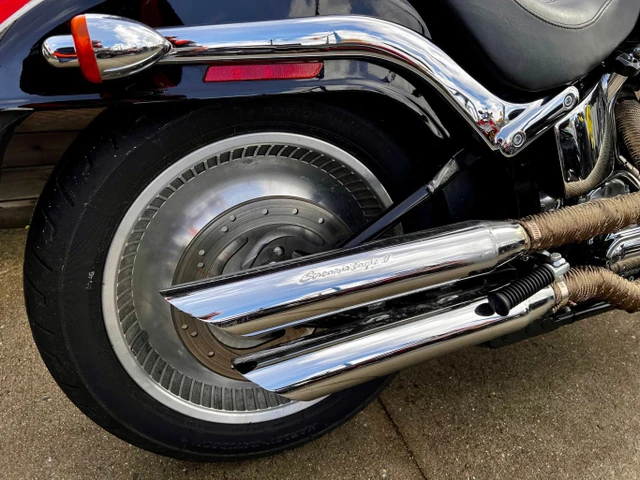 2003 Harley-Davidson, 19 500 km, dovoz Kanada — foto 4 z 5