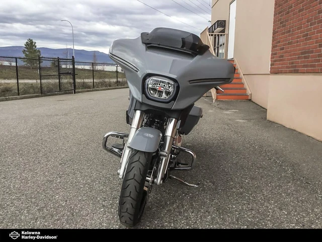 2026 Harley-Davidson, 21 km, dovoz Kanada — foto 2 z 5