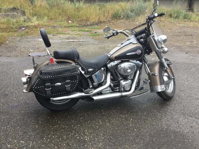 2004 Harley-Davidson, 61 500 km, dovoz Kanada — foto 3 z 4