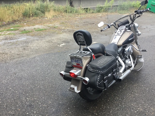 2004 Harley-Davidson, 61 500 km, dovoz Kanada — foto 4 z 4