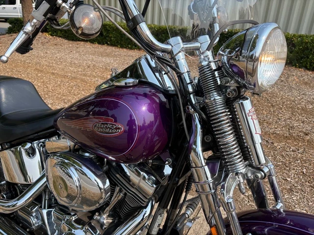2000 Harley-Davidson, 43 253 km, dovoz Kanada — foto 4 z 5