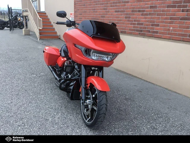 2026 Harley-Davidson, 21 km, dovoz Kanada — foto 2 z 5
